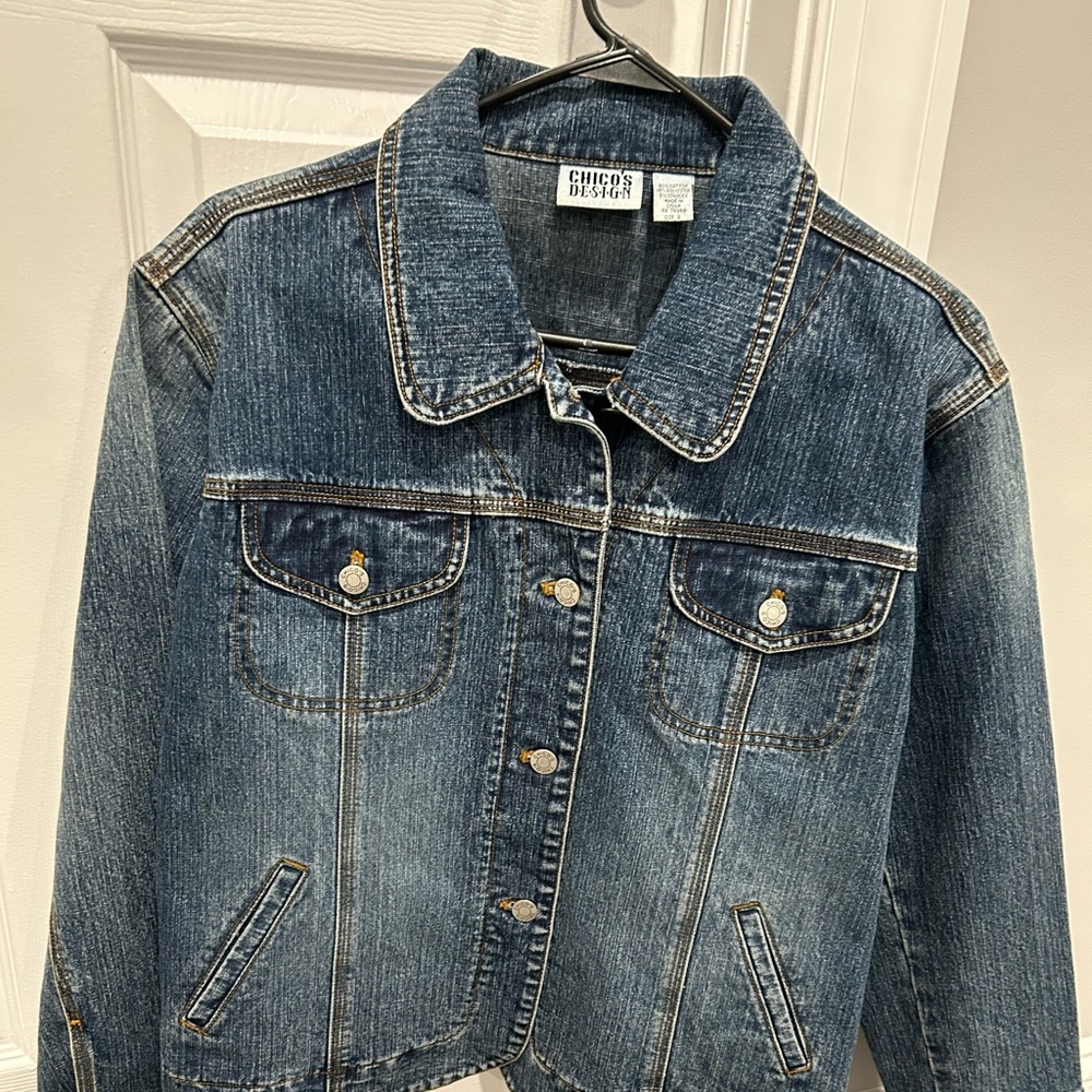 *** CHICOS Jean Jacket